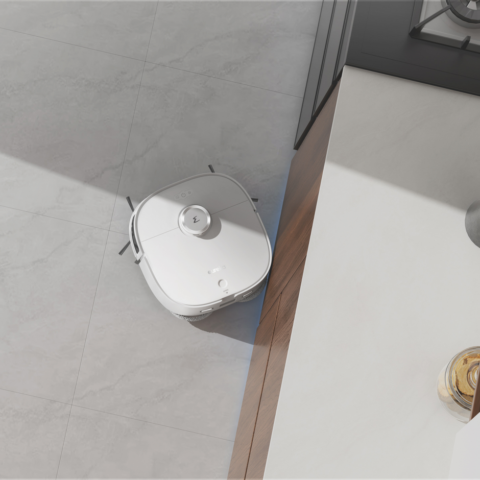 Aspirateur robot laveur Eureka J12 Ultra, station de vidage automatique, lavage et séchage, 5000 Pa, serpillère rotative, double navigation LiDAR, blanc