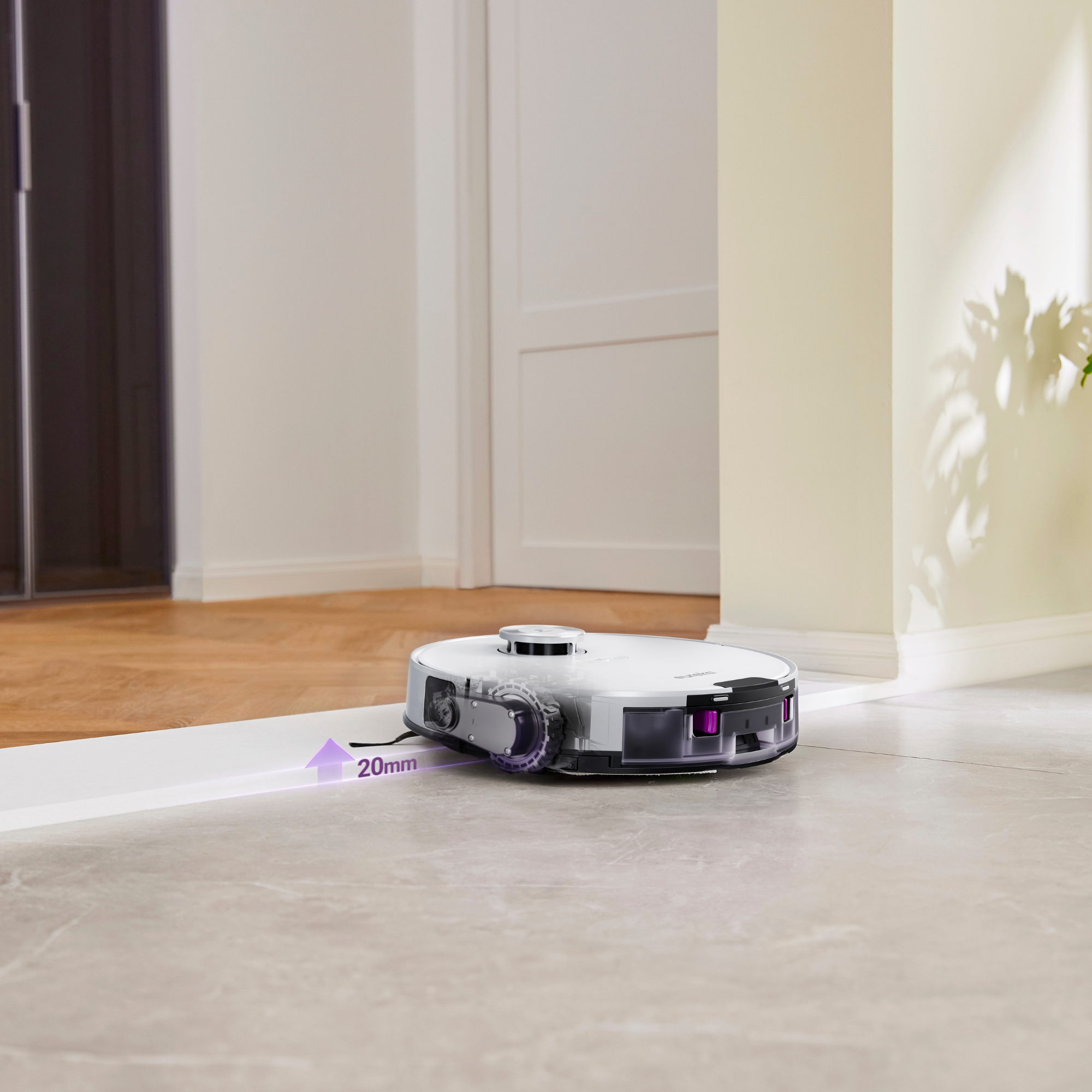 Aspirateur robot Eureka E20 Plus, 8 000 Pa, station de vidage automatique sans sac, fonction lavage des sols anti-emmêlement, 180 minutes d'autonomie, blanc